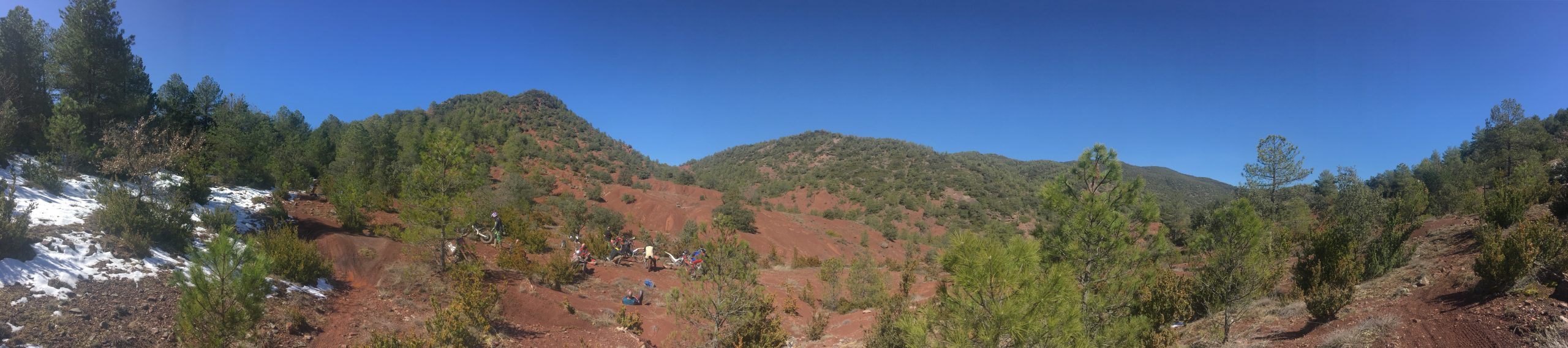 
<a class="ps-wpem__organizer-name" href="https://moto-sisters.com/profile/?schlamassel/">
    <img src="https://moto-sisters.com/wp-content/peepso/users/1146/505645f665-avatar-full.jpg" />
    Annette Münchmeyer</a>
